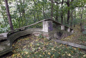 Petrovický zámek