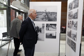 Petrovice '79 na fotografiích Jaromíra Čejky - zahájení výstavy 15.04.2025